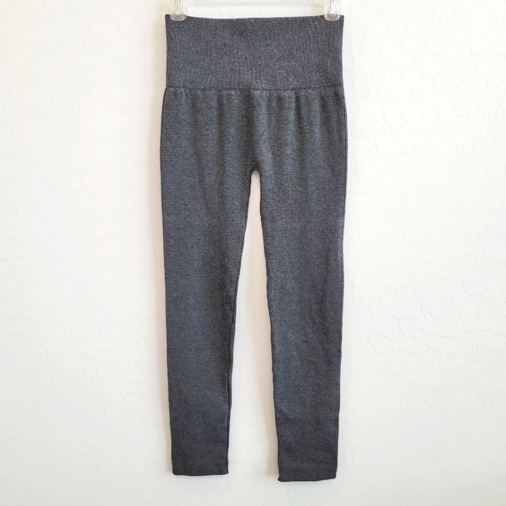 💕 A New Day Gray Leggings Size Small/Medium